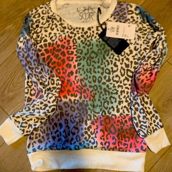 Sweater/sweatshirt. Xs. - Picture 2 of 4